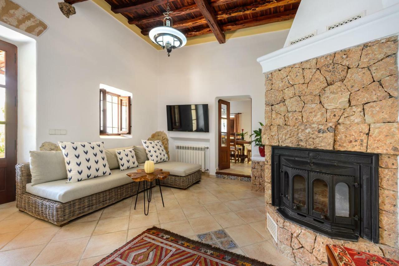 Villa Can Fita Puig D'en Valls Екстер'єр фото